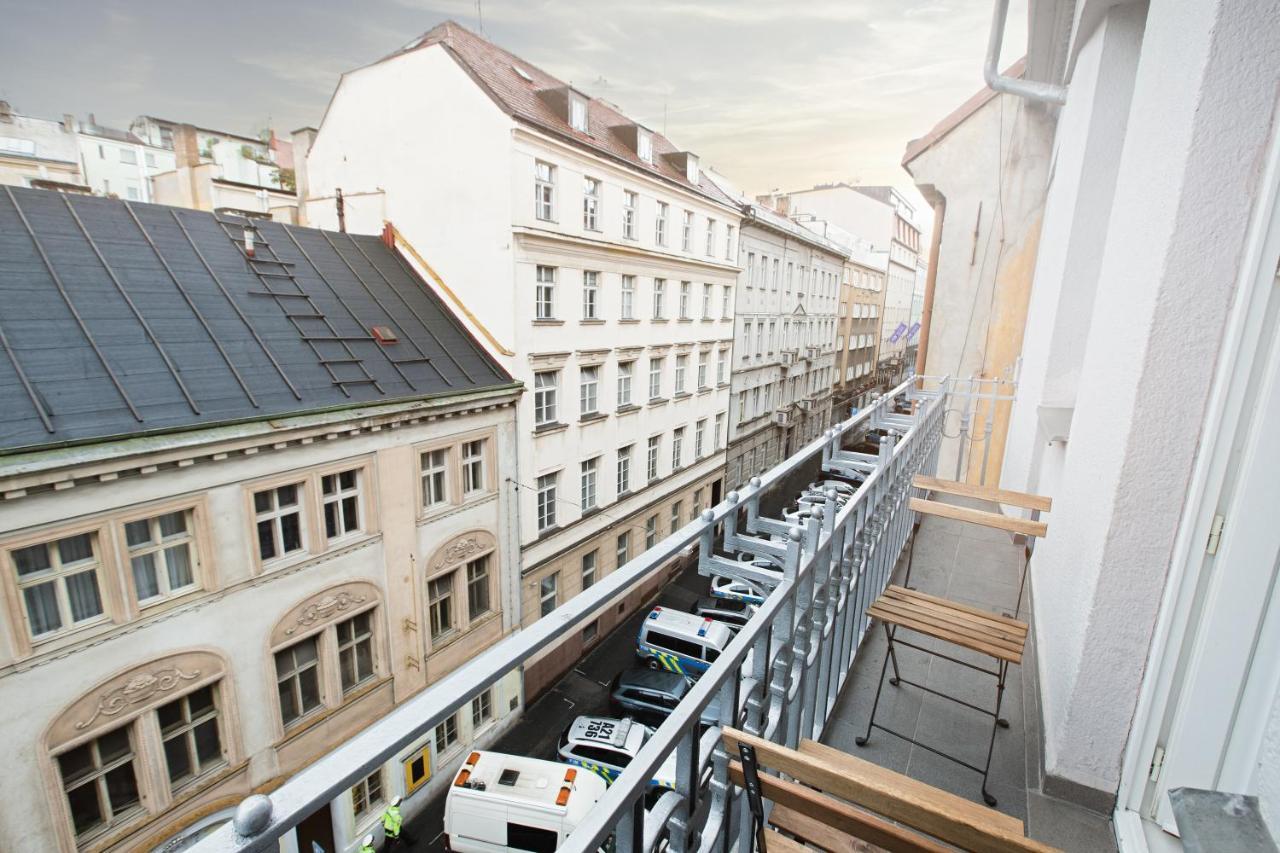 Luxury Central 150M2 Apartment On Wencelas Square With Private Garage Praga Esterno foto